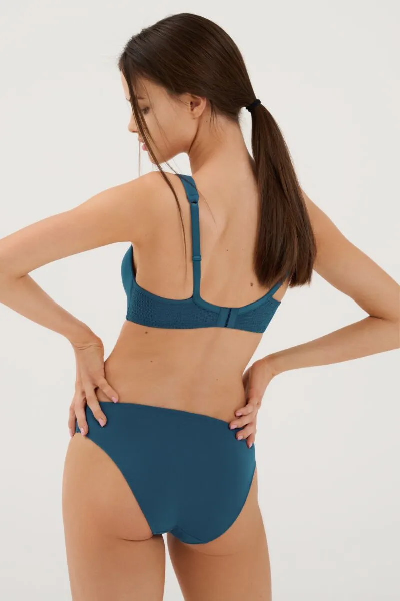 060511 FIT Bra moulded foam cup, wireless soft