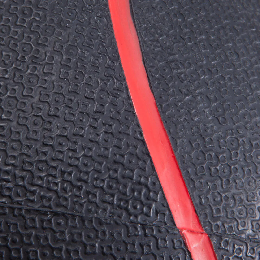 4 kg / 24 cm Medicine Ball - Red