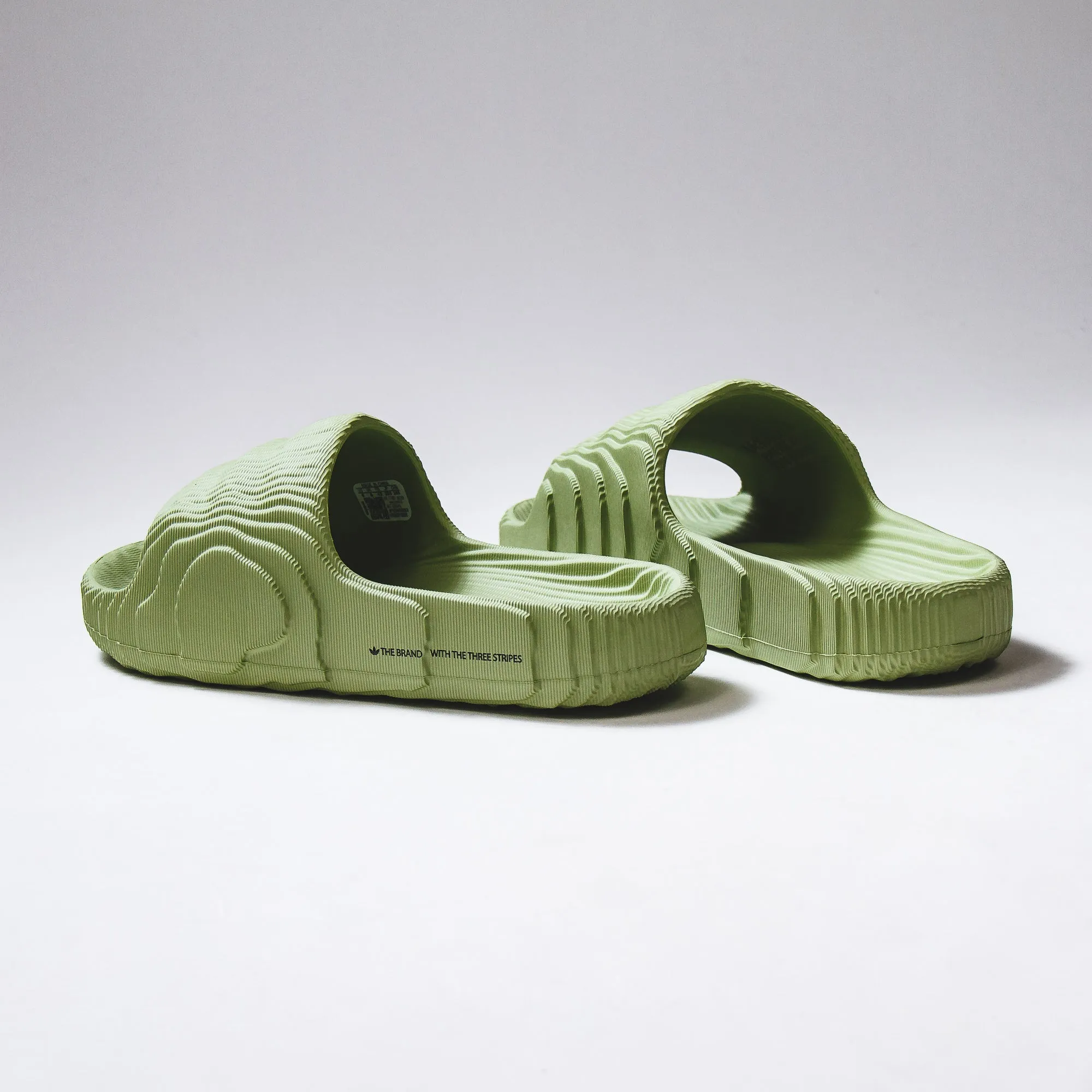 Adidas Originals Men Adilette 22 Slides Core Magic Lime GX6946
