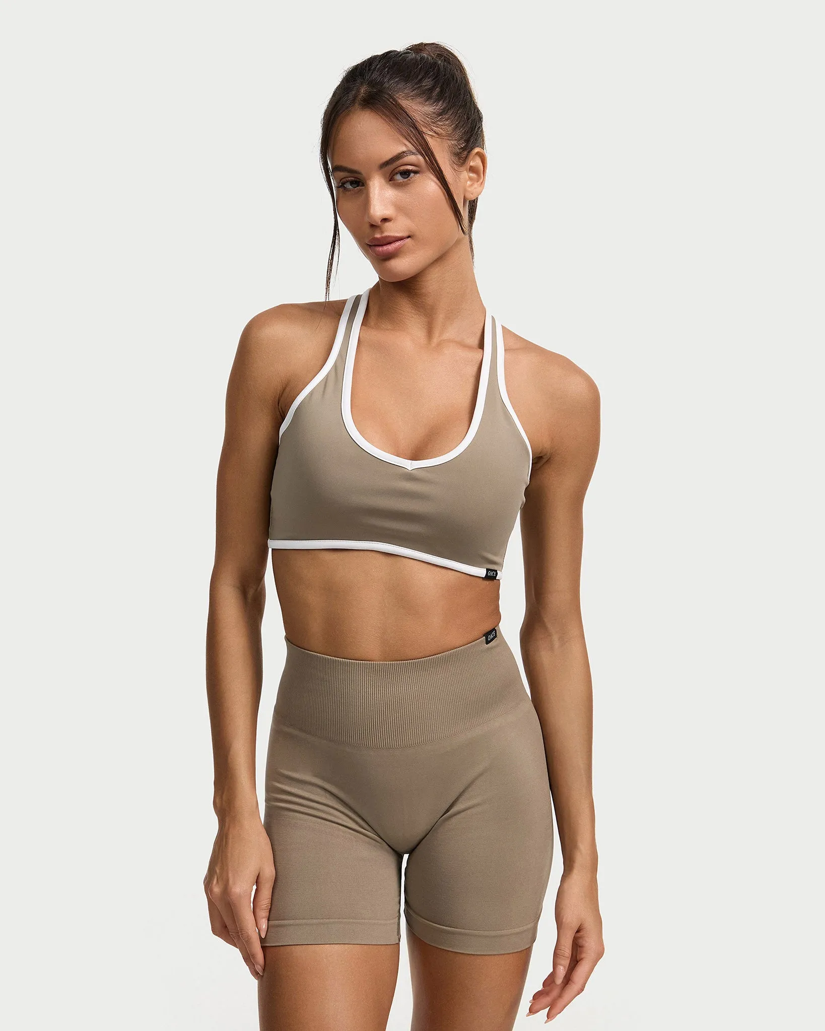 Appearance Outlined Nylon Bra (Outlet)