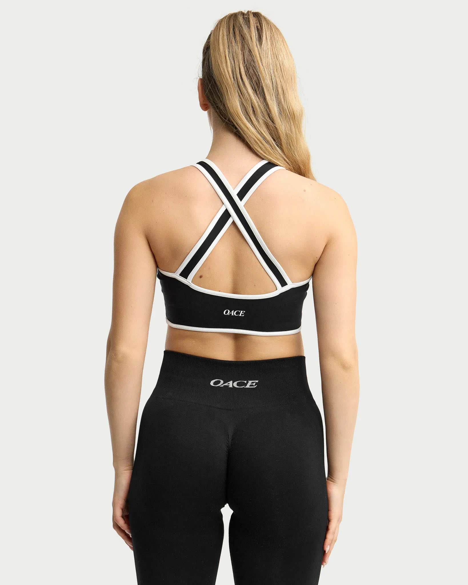 Appearance Outlined Nylon Bra (Outlet)