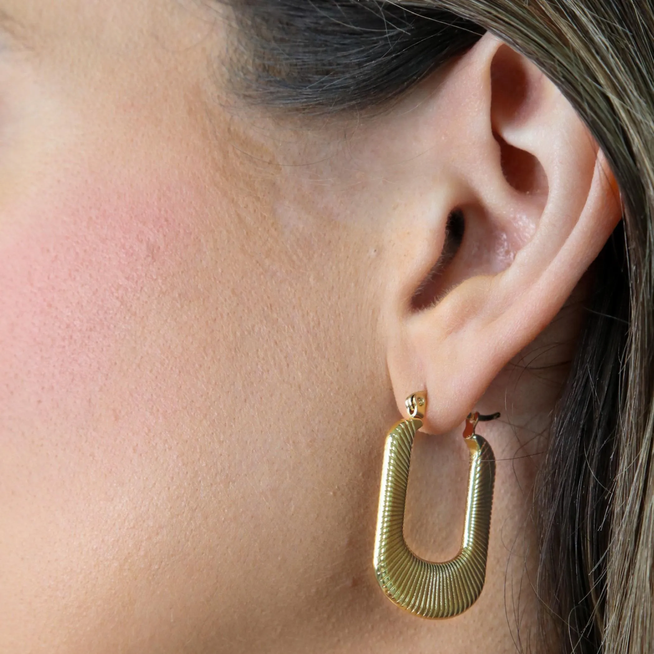 Bonnie Rectangle Ribbed Hoops, Gold