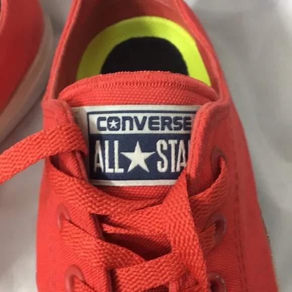 Converse With lunarlon Chuck Taylor Red Lace Up Sneakers Size M8.5 W10.5