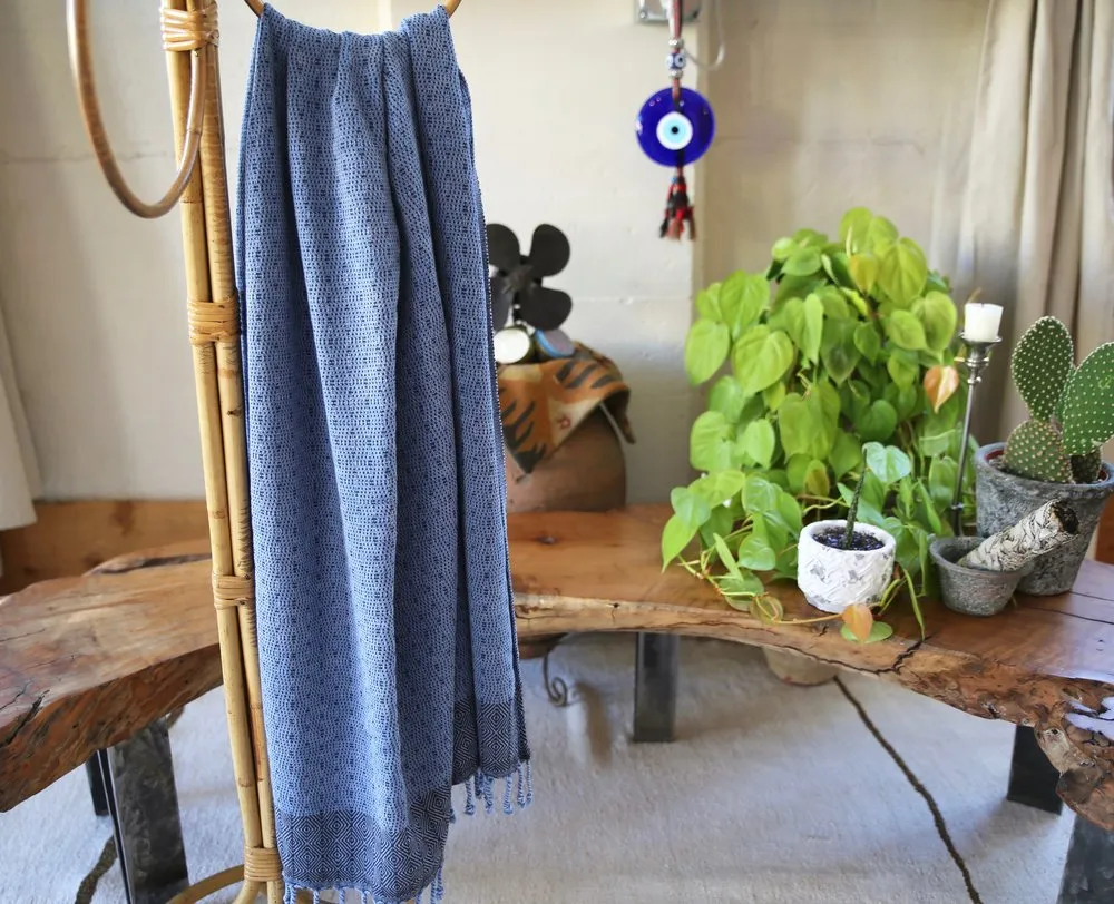 Diamond Pestemal in Indigo