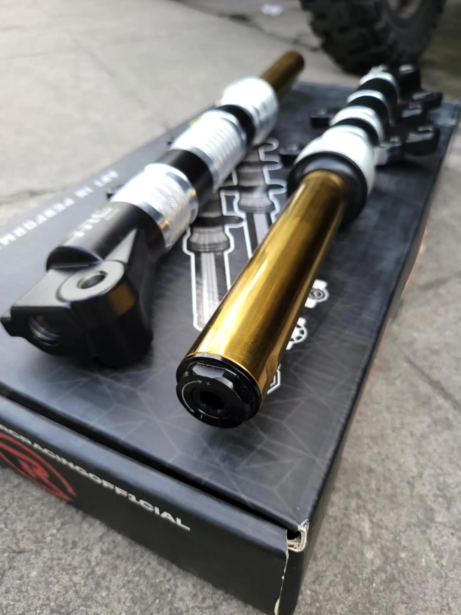 E - TRC CNC LIGHTEN FRONT SHOCK ASSEMBLY - BLACK (NMAX V1/V2)