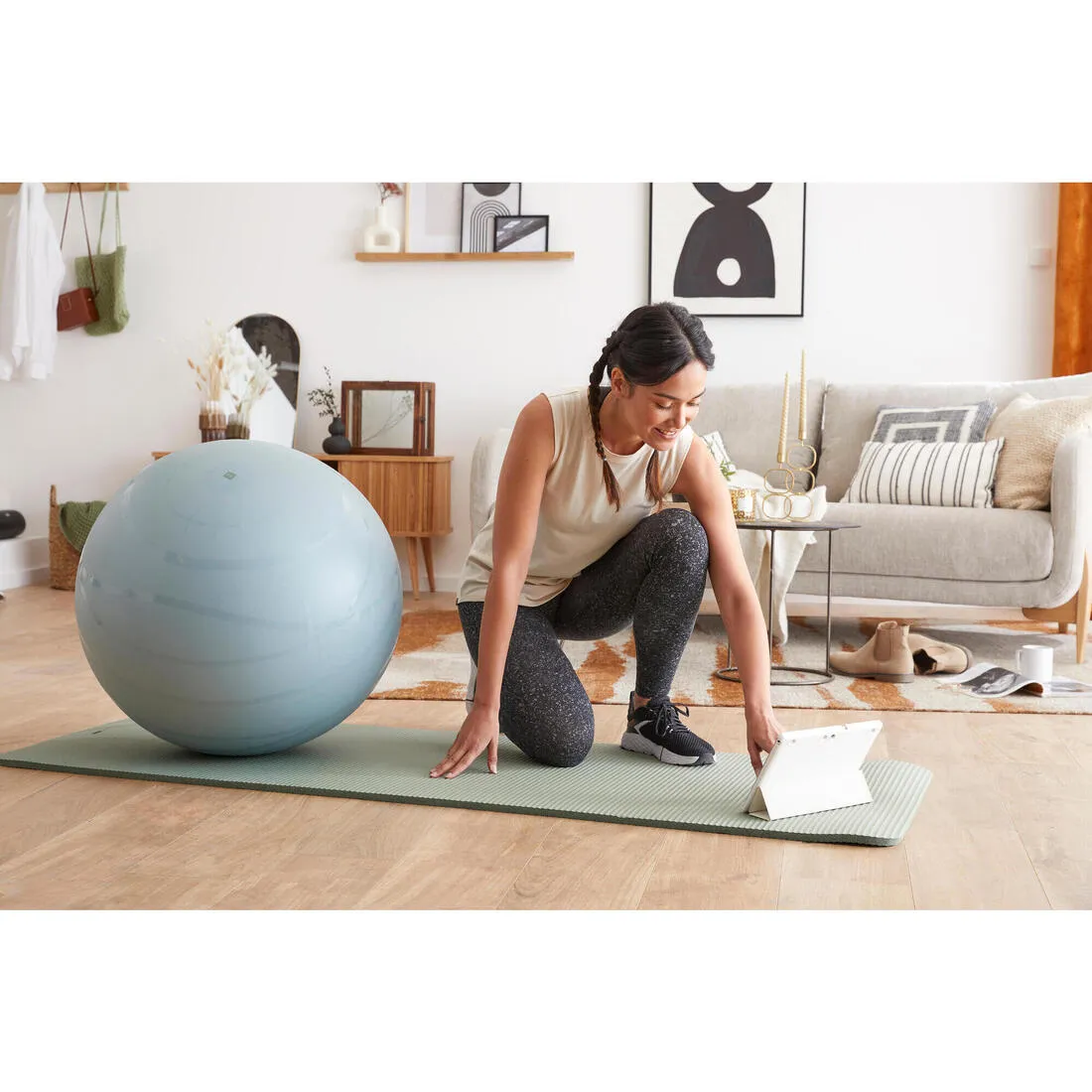 Gym Ball with Pump Included for Quick Inflation/Deflation Size 2/65 cm