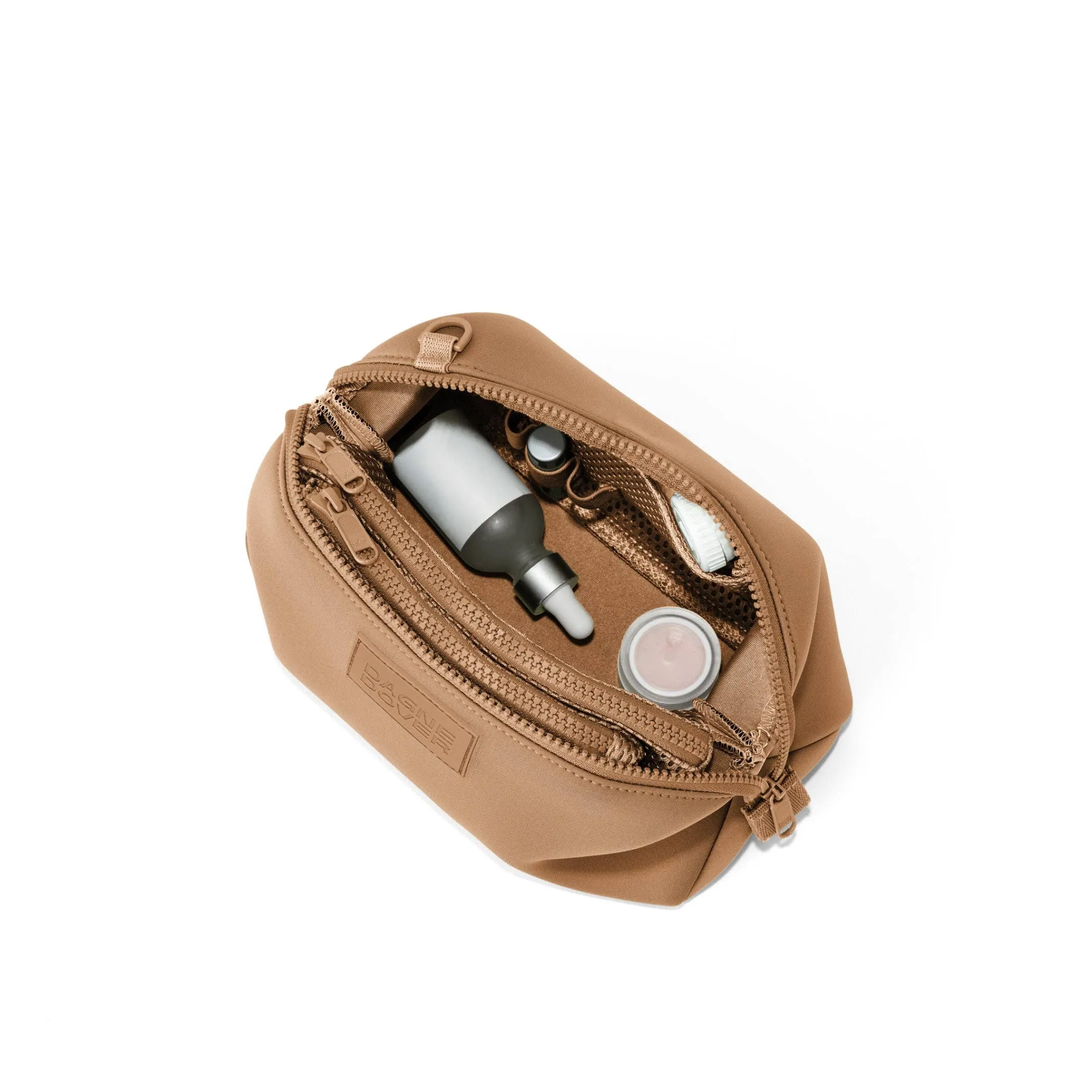 Hunter Toiletry Bag in Camel, Large