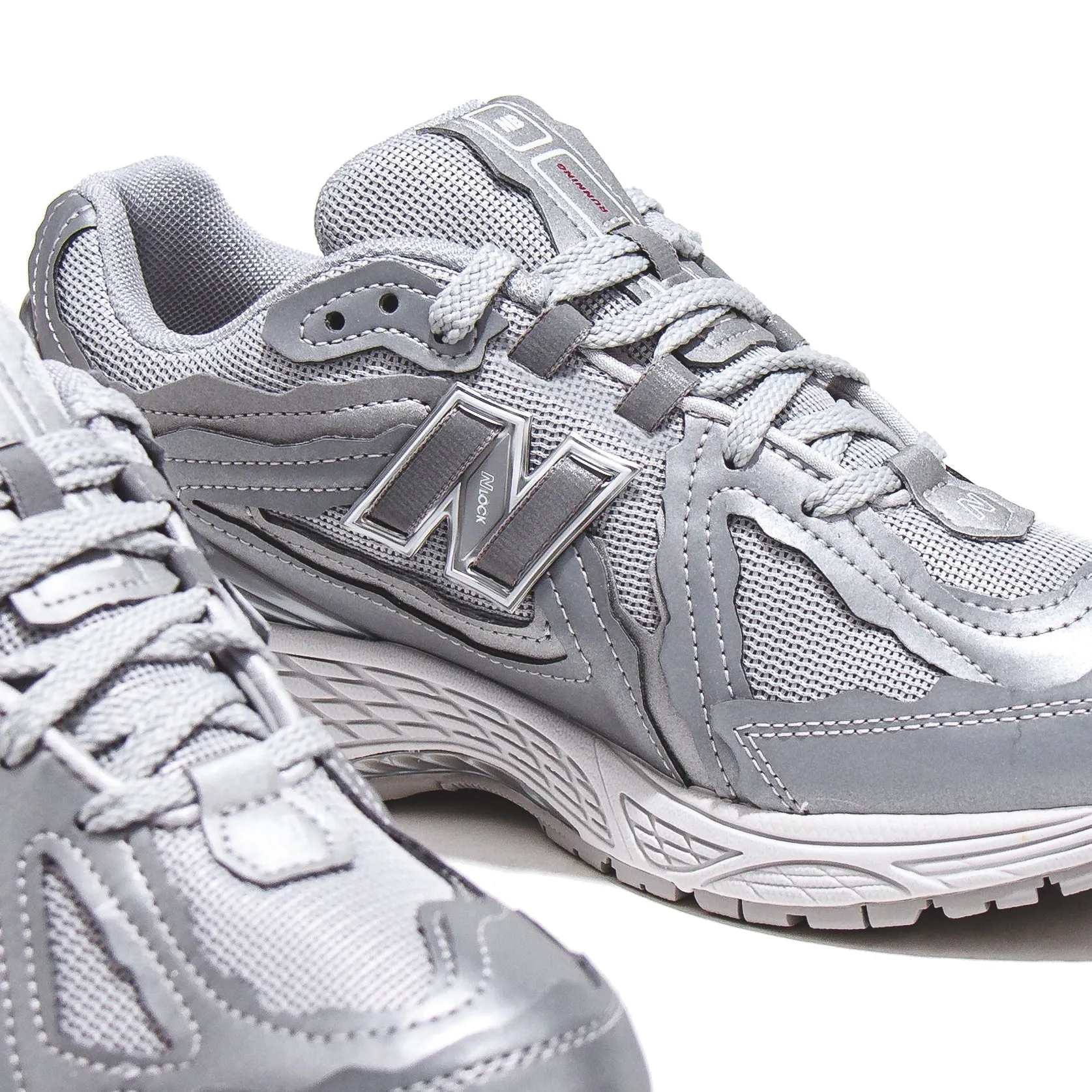New Balance Men 1906R Silver Reflective Metallic M1906DH