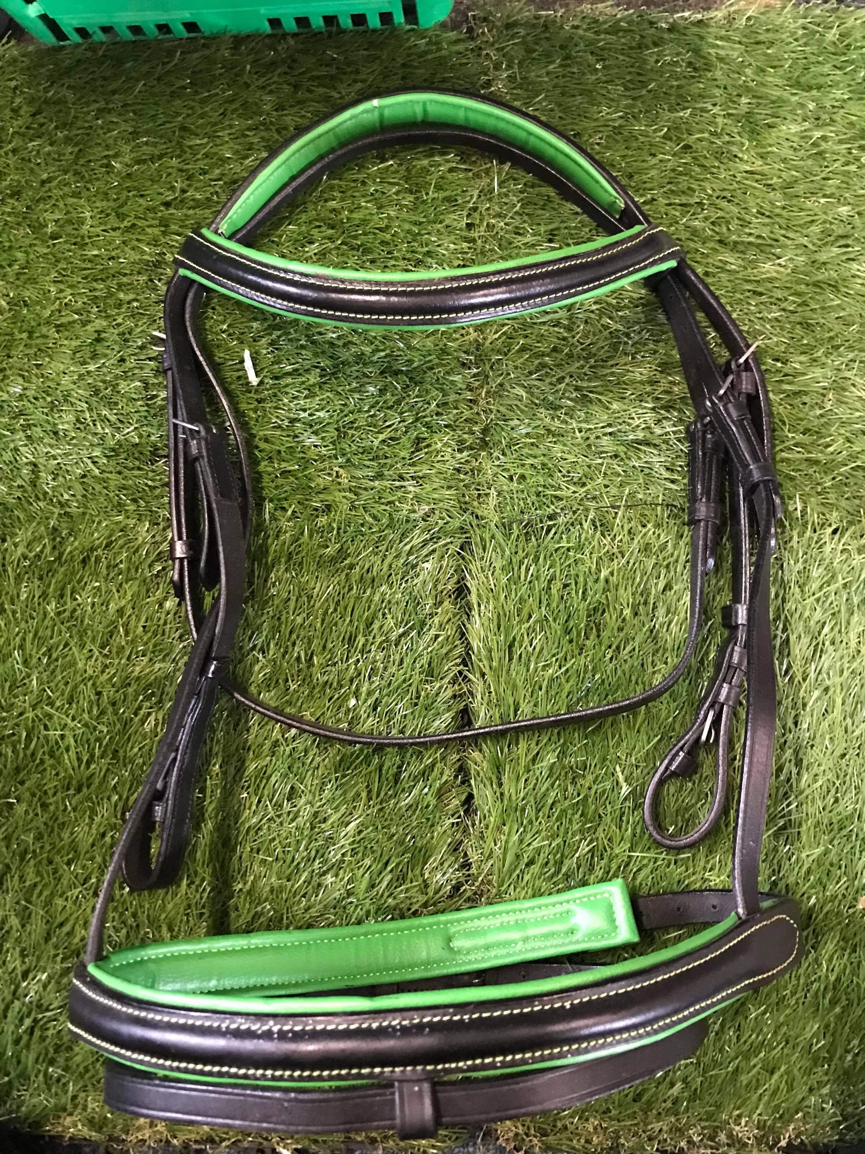New brown and green full size bridle FREE POSTAGE❤️