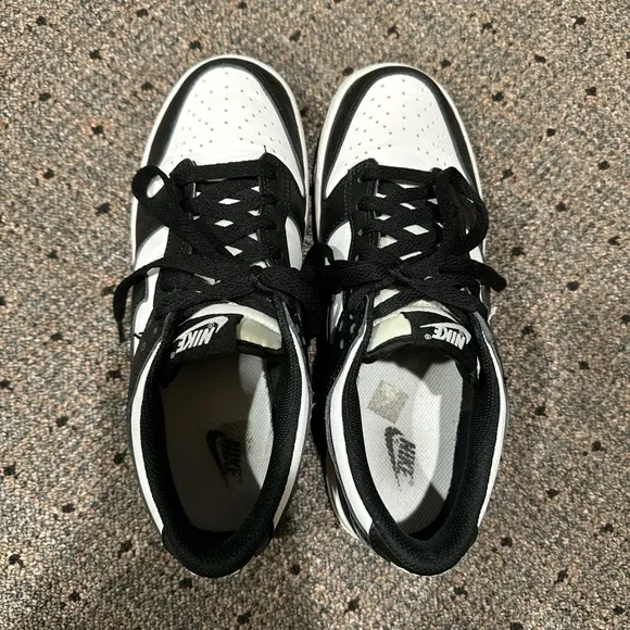 Nike Dunk Low Panda sneakers