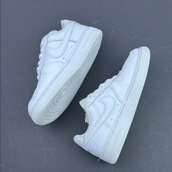Nike Kids Air Force 1 LE