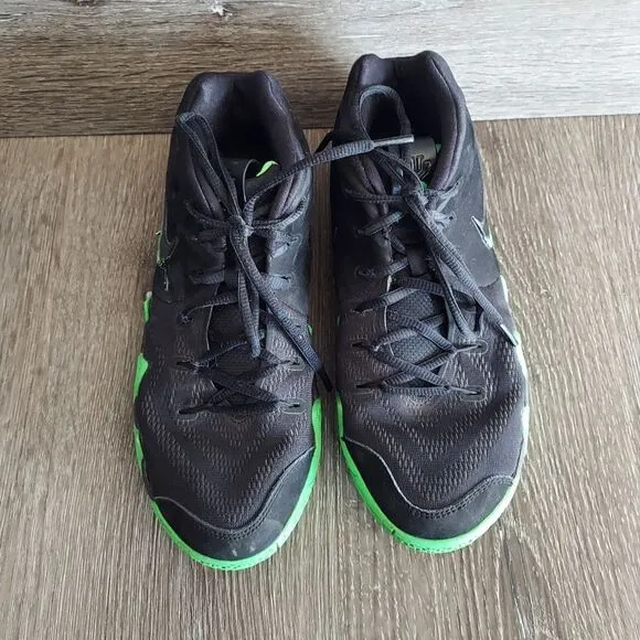 Nike Kyrie 4 Black Halloween Green GS Size 6.5Y Sneakers AA2897-012