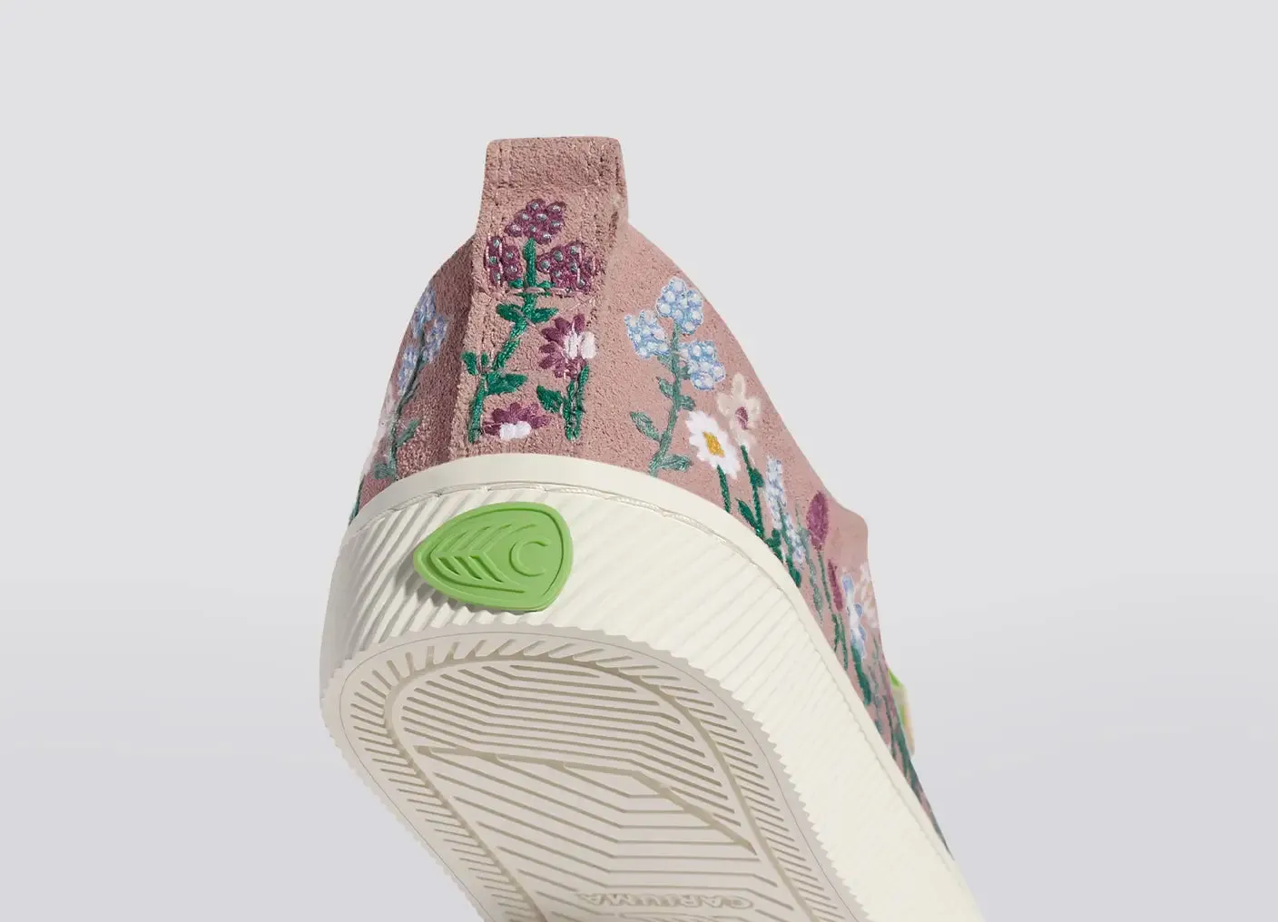 OCA Low Rose Suede Embroidered Flowers Sneaker Men