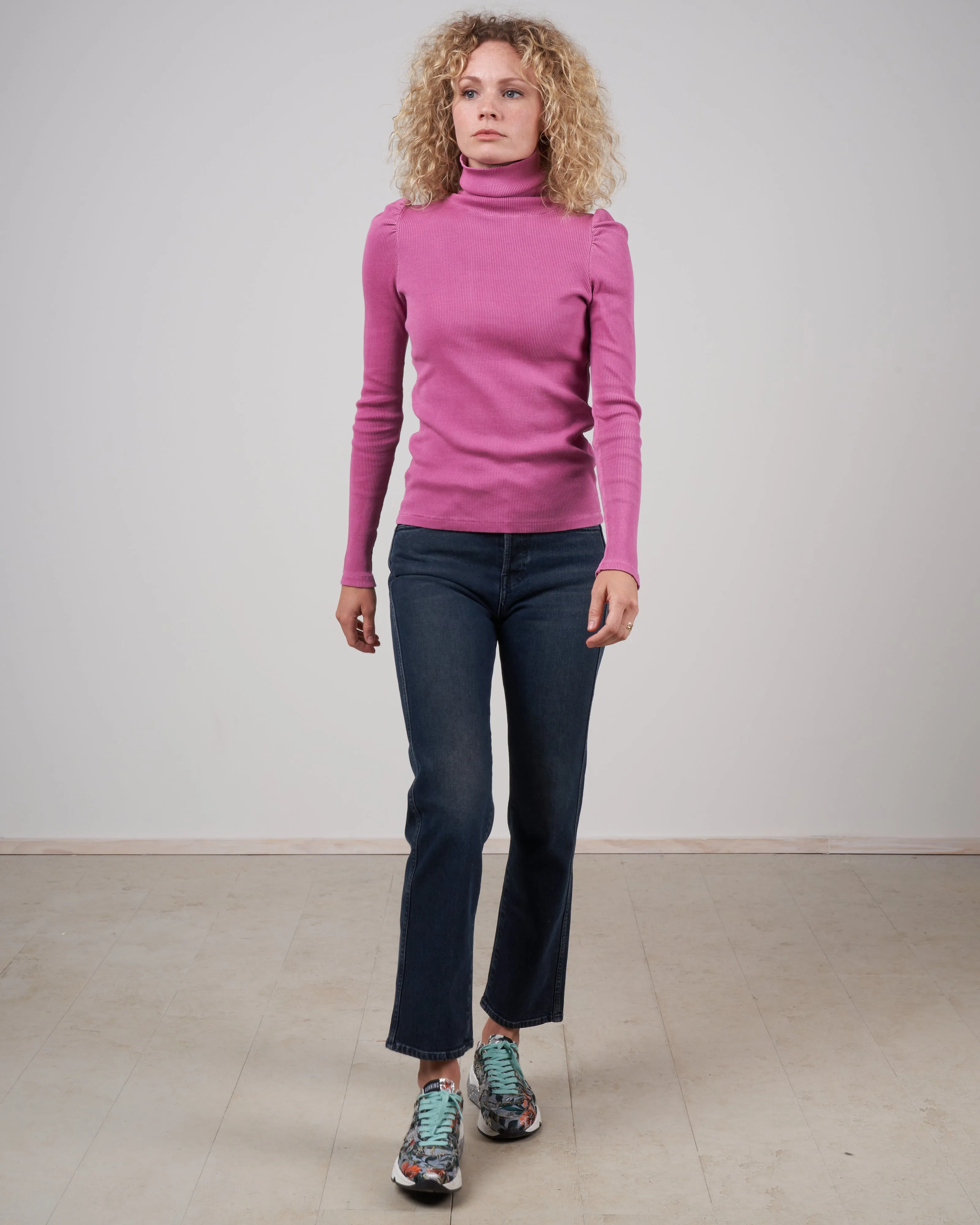 puff sleeve turtleneck sweater - magenta