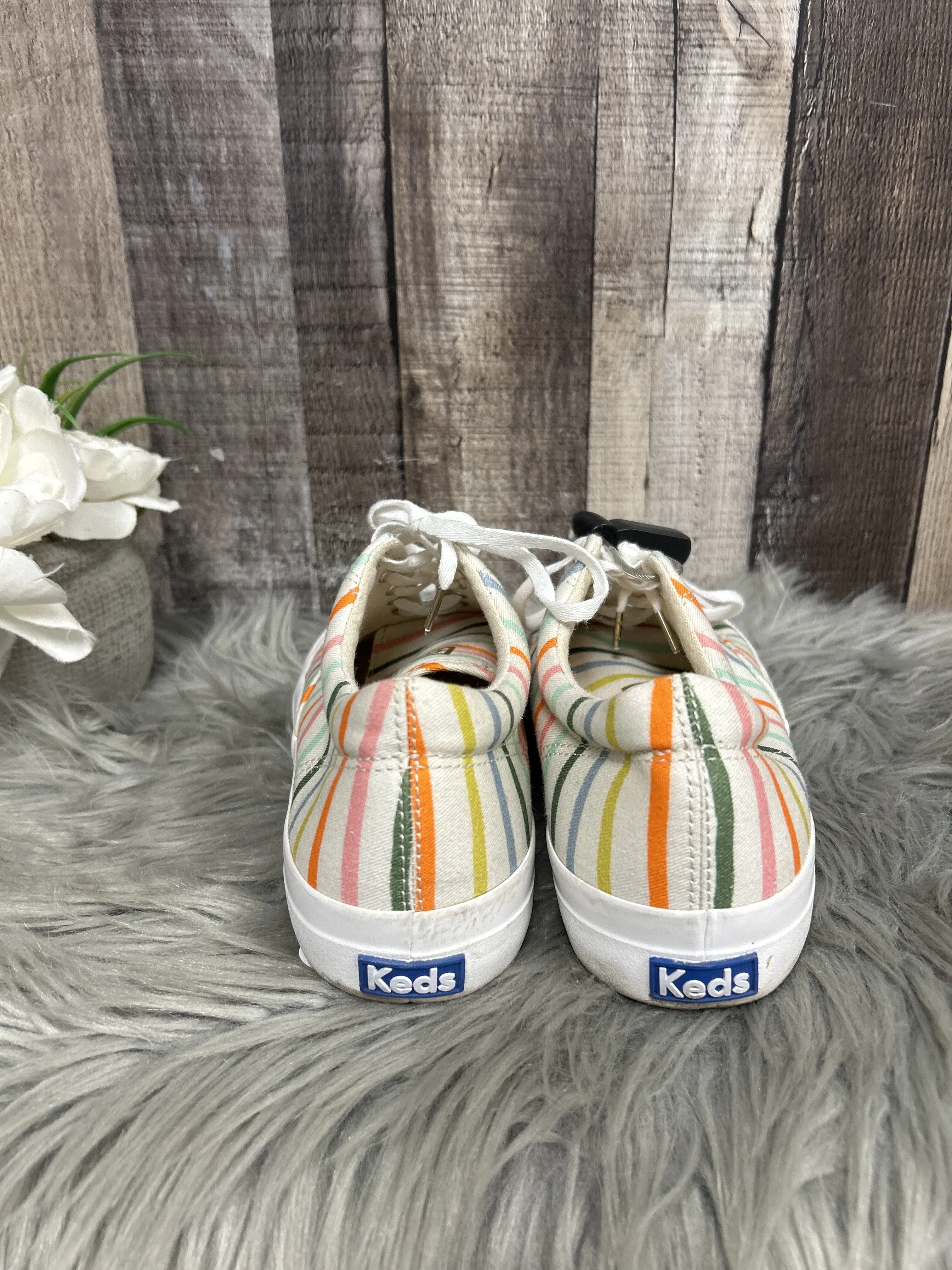 Shoes Sneakers By Keds  Size: 8.5