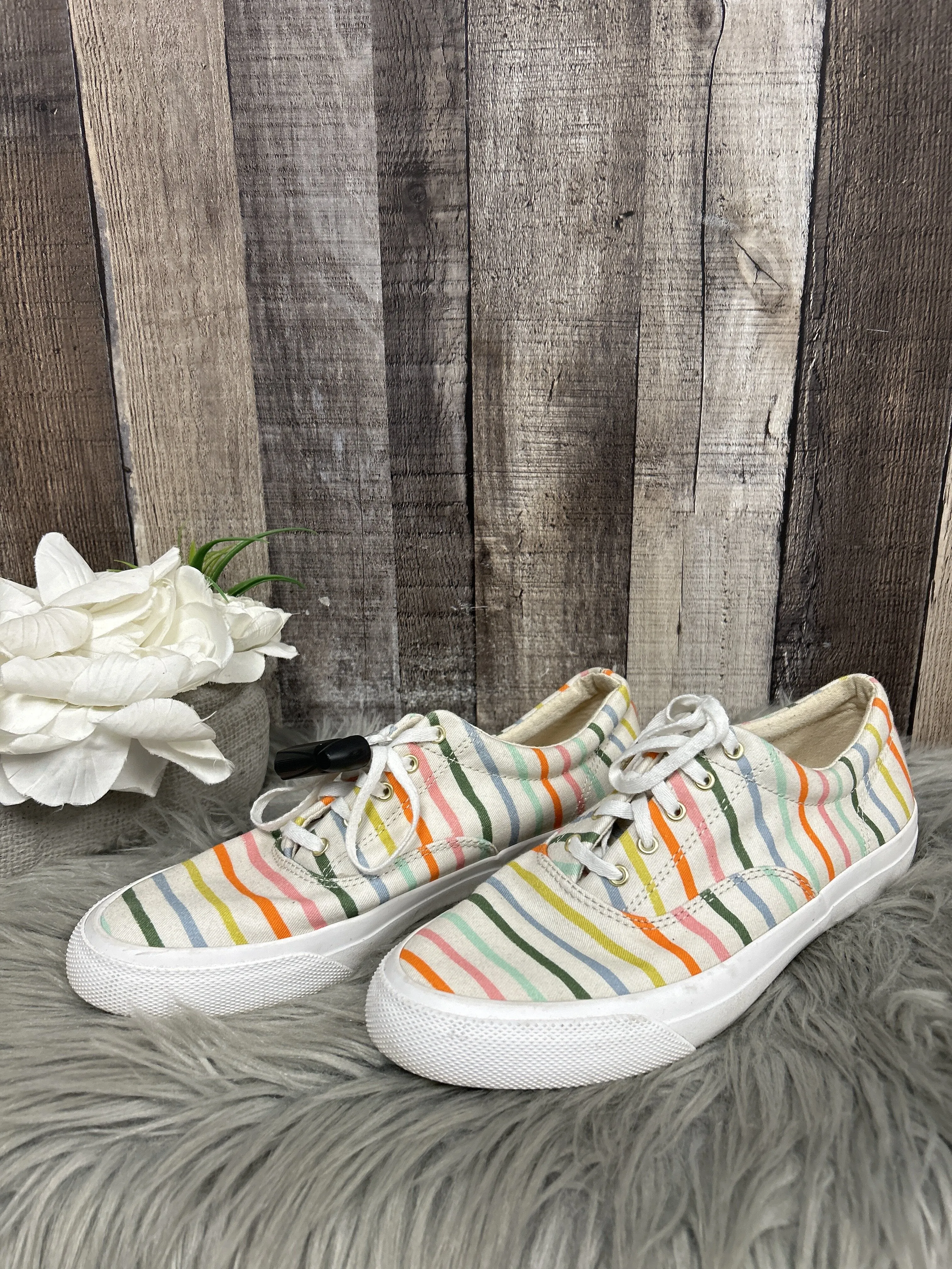 Shoes Sneakers By Keds  Size: 8.5