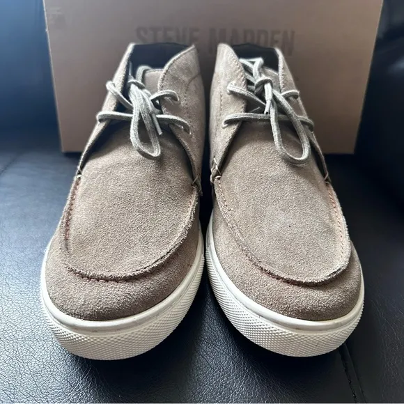 Steve Madden Fultown Sneaker In Sand Suede