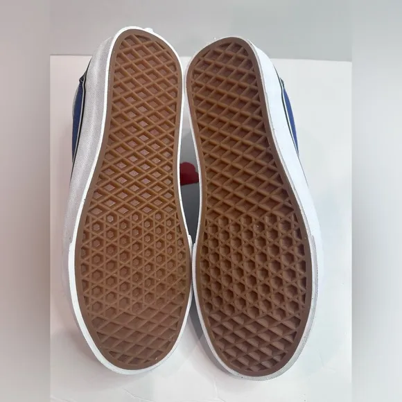 Vans Kids Blue Velcro Sneakers Sz.6.5