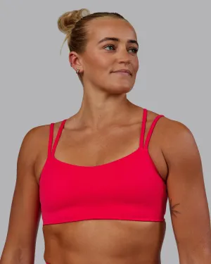 Vantage Sports Bra - Scarlet