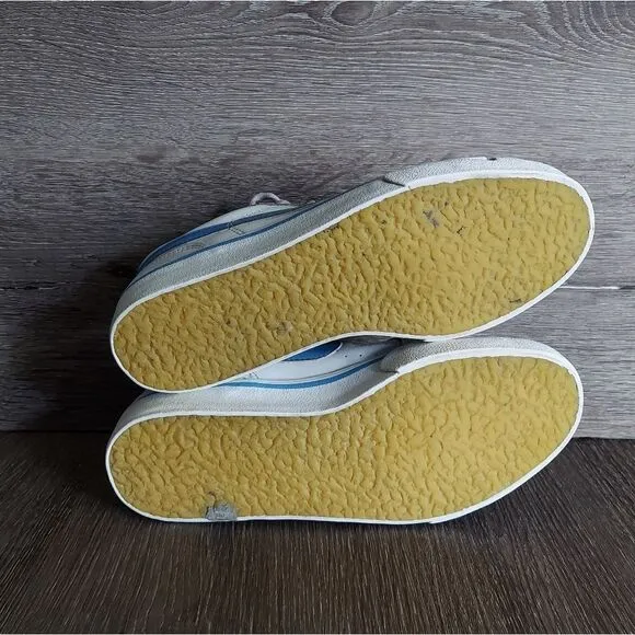 Vintage Nike Sneakers White &amp; Blue Size 5.5Y