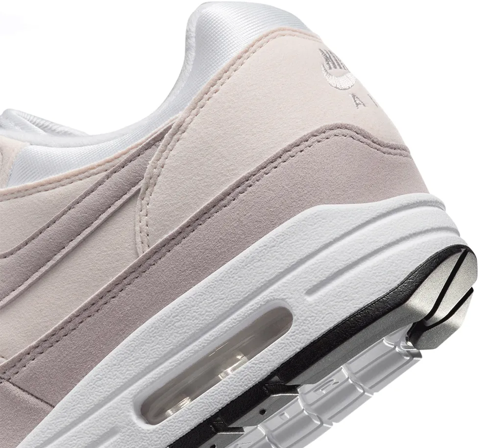 Womens Nike Air Max 1
