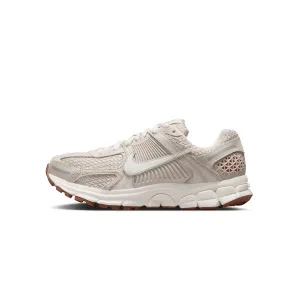 Women's Nike Vomero 5 Lt Orewood Brown/Sail FZ3780-101