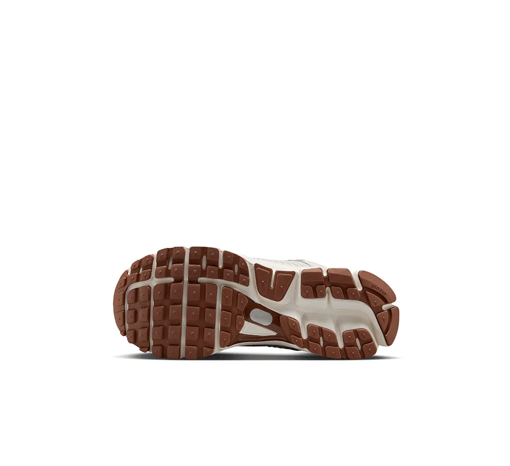 Women's Nike Zoom Vomero 5