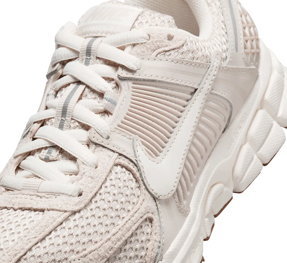 Women's Nike Zoom Vomero 5