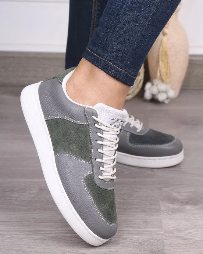 Women's Sneakers - 2099