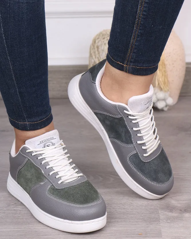 Women's Sneakers - 2099