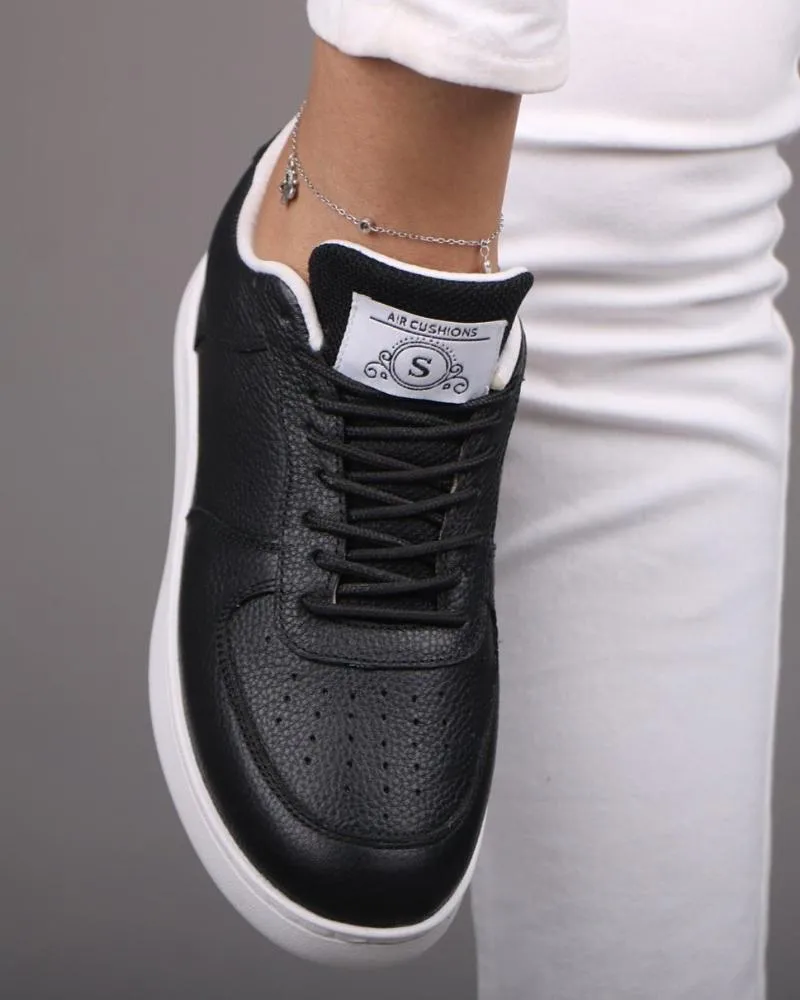 Women's Sneakers - 2099
