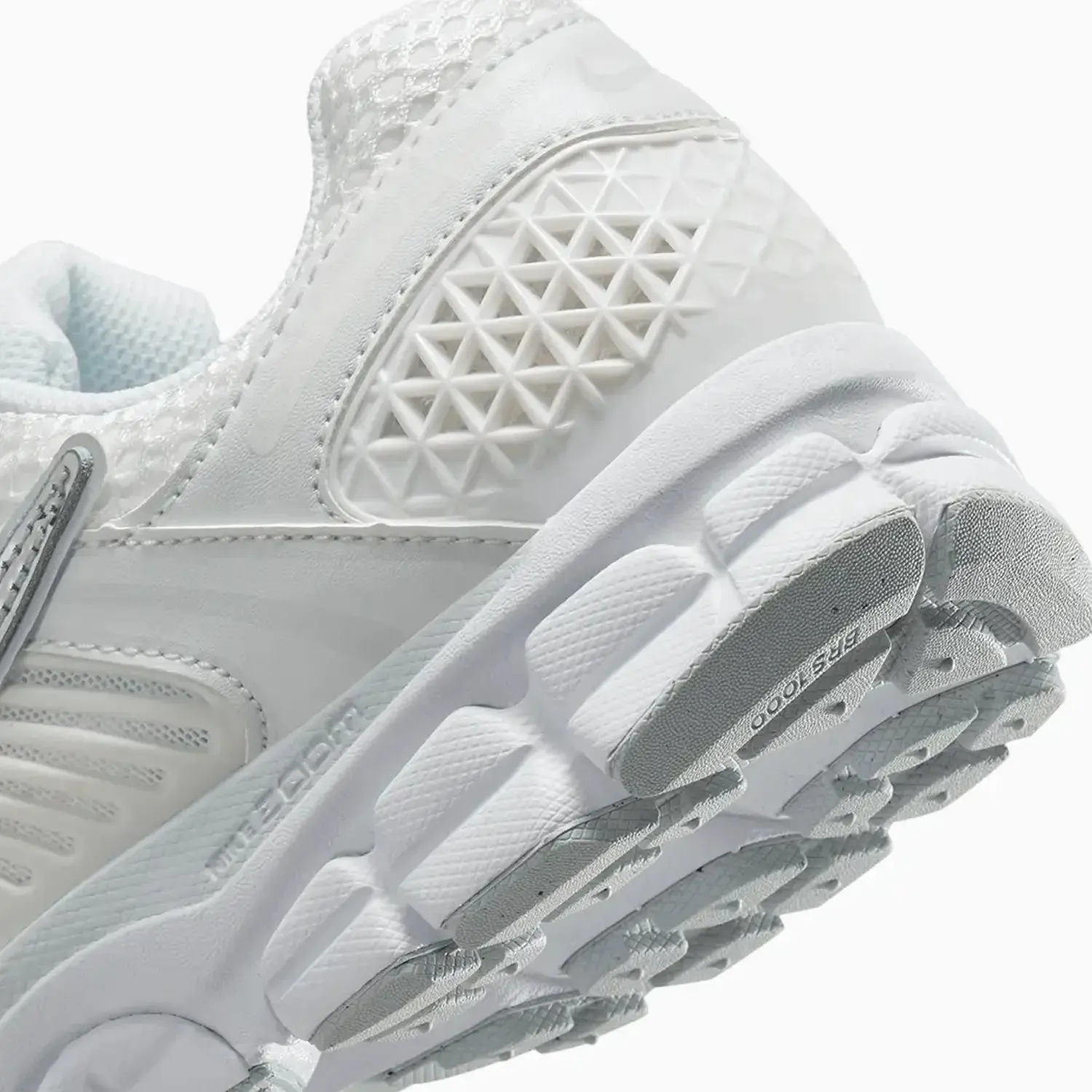 Women's Zoom Vomero 5 "Chrome Toe"