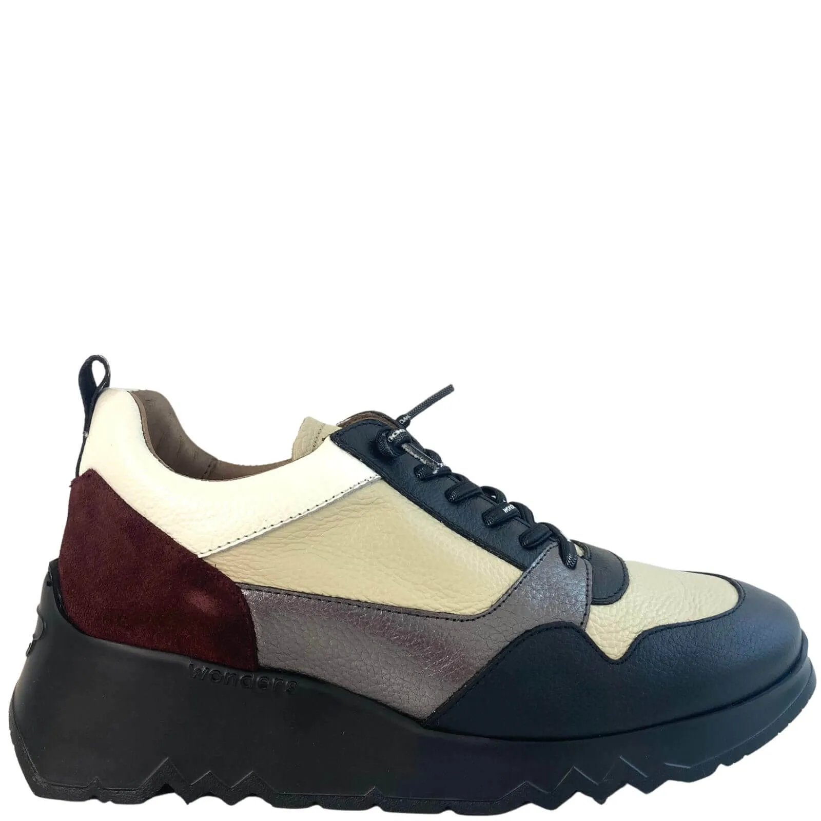 Wonders Black Leather Raised Sole Sneakers